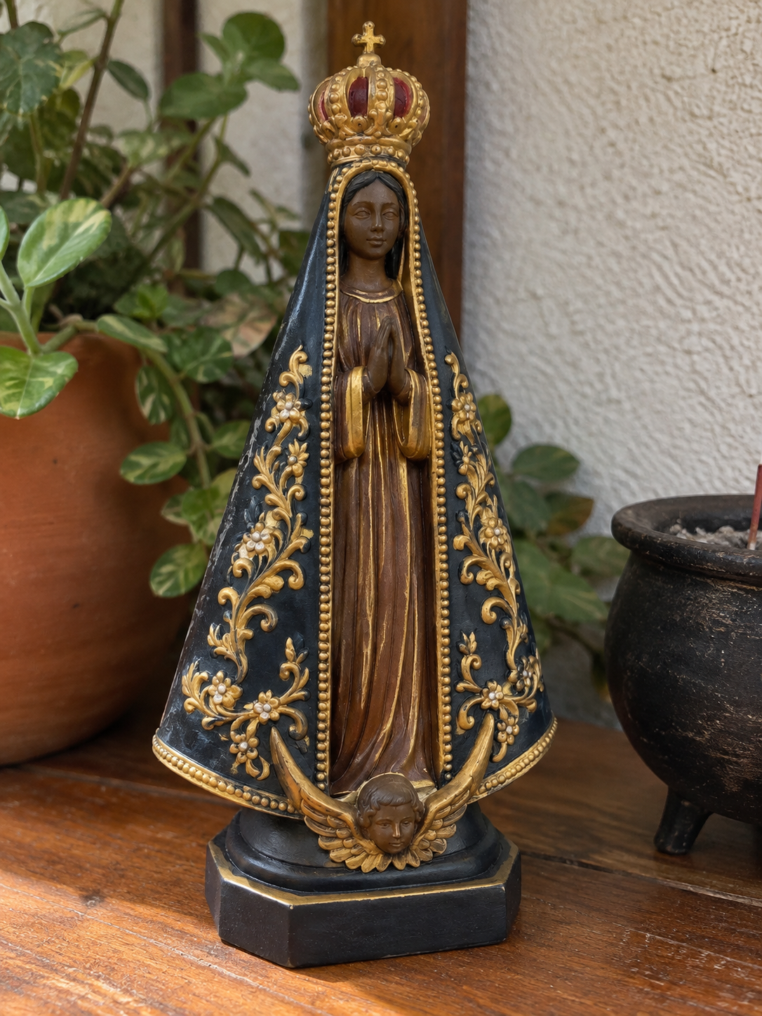 Imagem de Nossa Senhora produzida pelo Ateliê Astro Mística